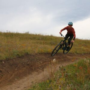 robert descending a smooth trail on a rocky mountain bike